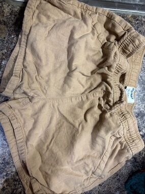 Old Navy Beige Elastic-Waist Linen Blend Shorts